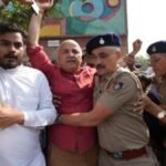 चंडीगढ़ में AAP का प्रदर्शन: मनीष सिसोदिया समेत कई नेता हिरासत में, पुलिस से हुई धक्कामुक्की